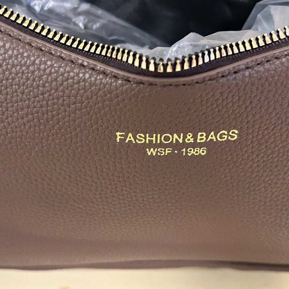 New. Small purse